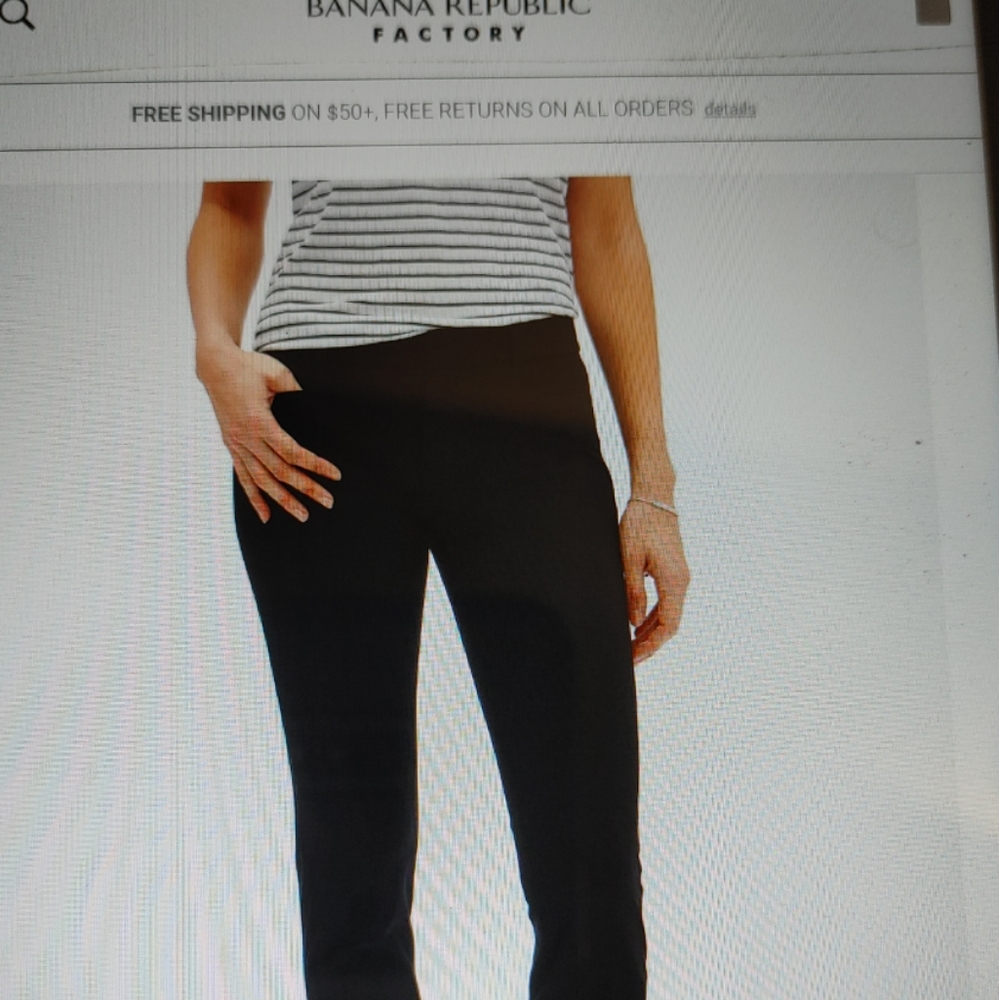 Size 2,4,6,8 Sloan crop pants